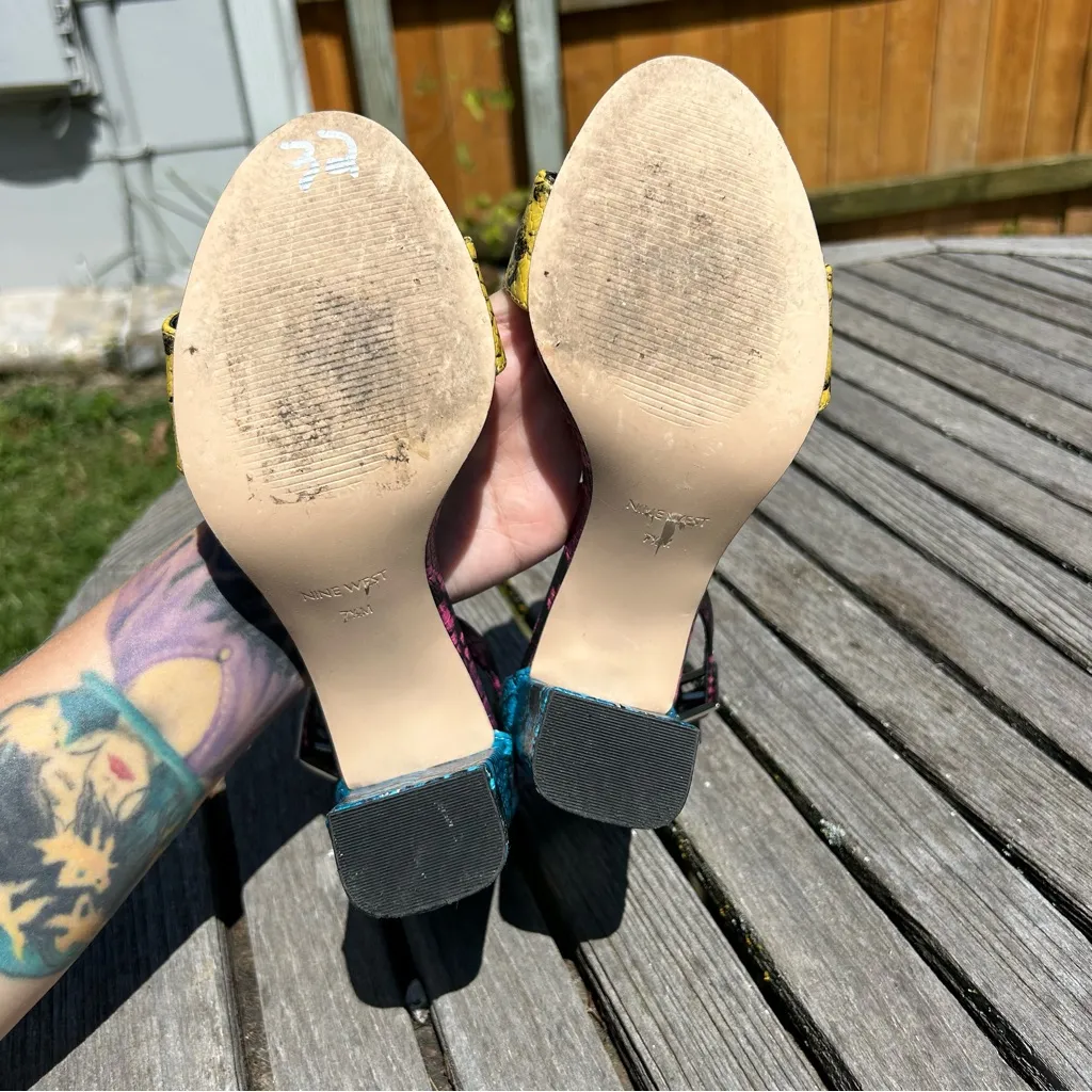 Nine West  Blue Pink‎ Python Print Ola Sandal Size 7.5 - Image 3