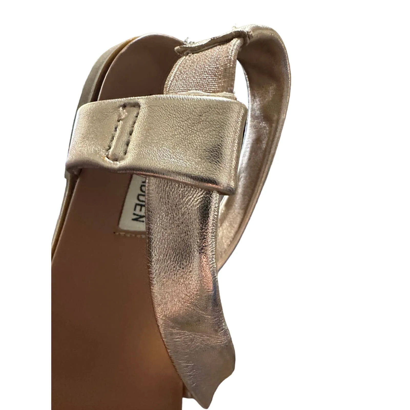 Steve Madden Dessie Flat Sandals Metallic Pink‎ Silver Gladiator Womens Size 8 - Image 2