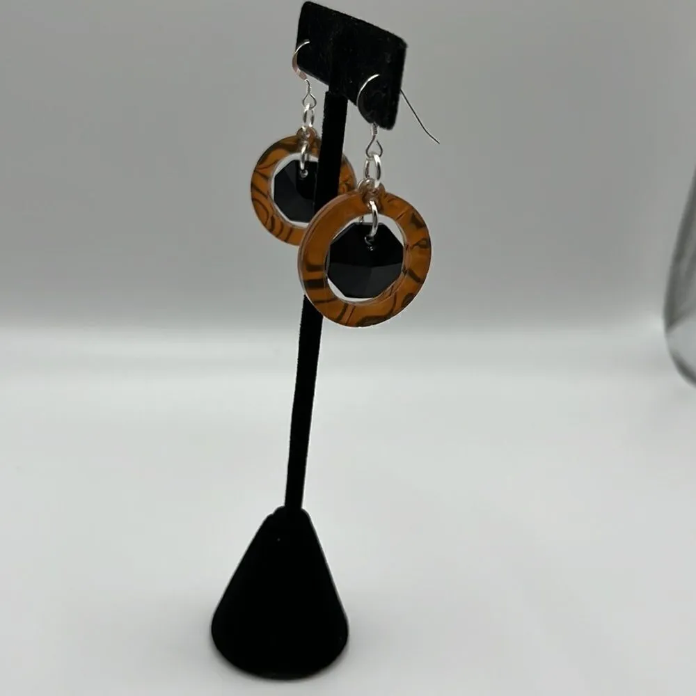 NWOT- Silver Tone Swarovski Retro Rings with Octagon Swarovski Crystal Earrings - Image 2