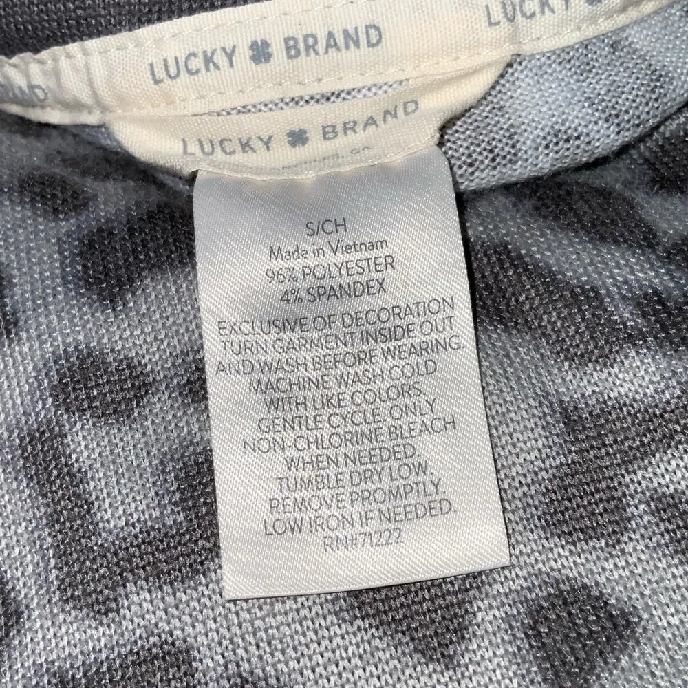 Lucky Brand Stretchy Gray Leopard Print Short Sleeve Pajama Set Pockets S - Image 12