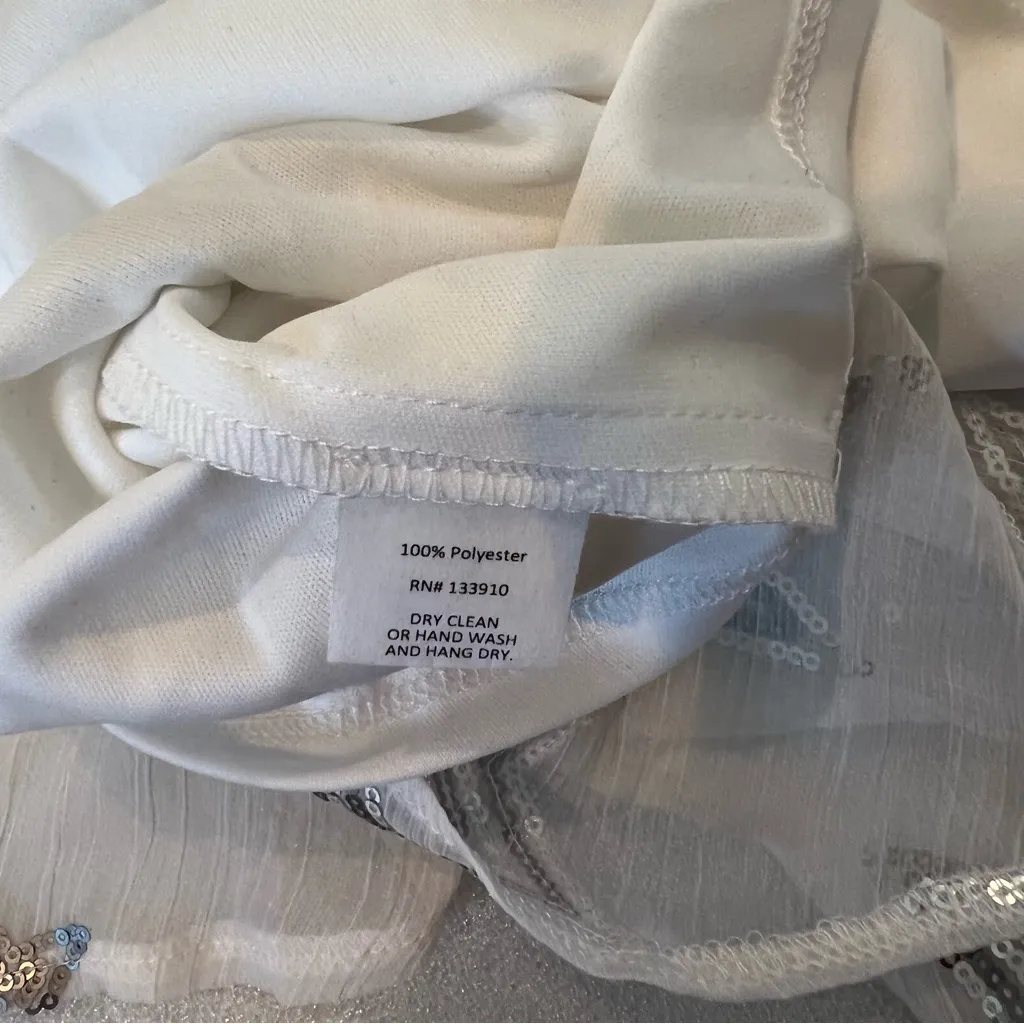 NWT Show Me Your MuMu White and Silver Star Top - Image 7