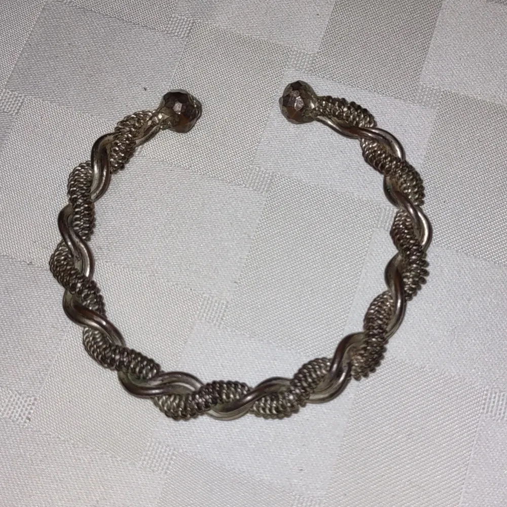 Metal cuff bracelets - Image 2