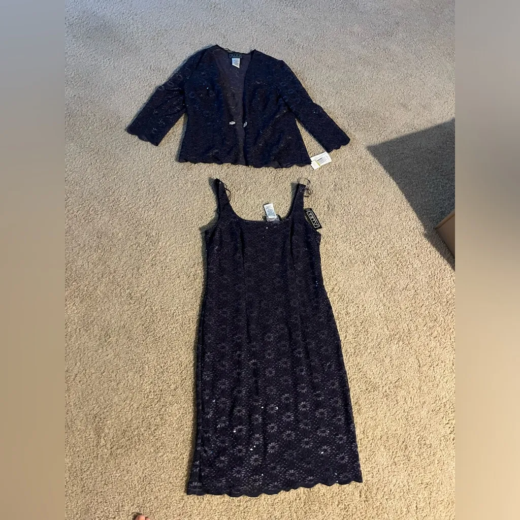 Navy blue floral lace sparkle midi dress with lace cardigan set never worn - Image 3