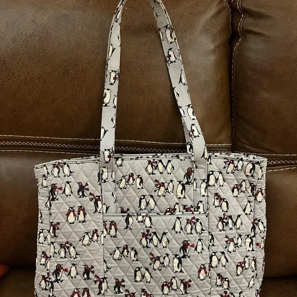 Vera Bradley Iconic grand tote - Image 3
