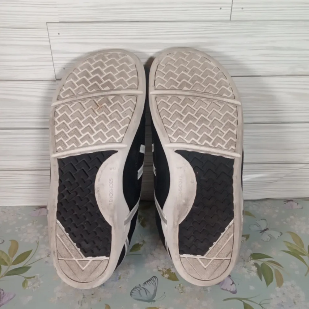 Xero Women's Prio Athletic Shoes Black N White Minimilist Size 11 W - Image 5