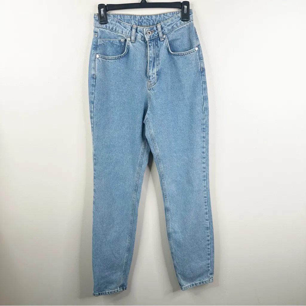 NEW Ragged Priest Butt Cut Jeans in Light Blue Denim Womens 26 Straight Leg - Image 6