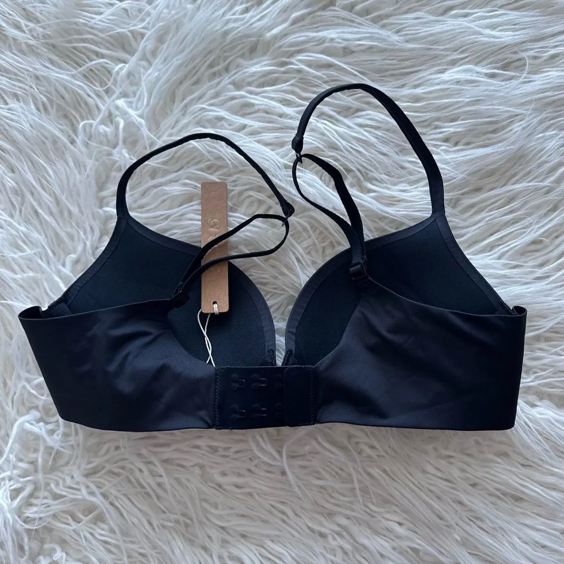 Skims Ultimate Push up Plunge Bra Onyx Size 34B - Image 4