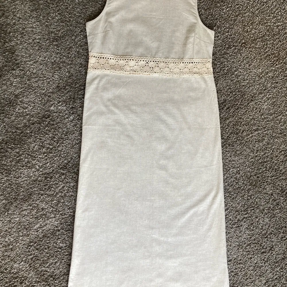 Tan Sleeveless Sheath Maxi Dress for Wedding Guests Size L - Image 2