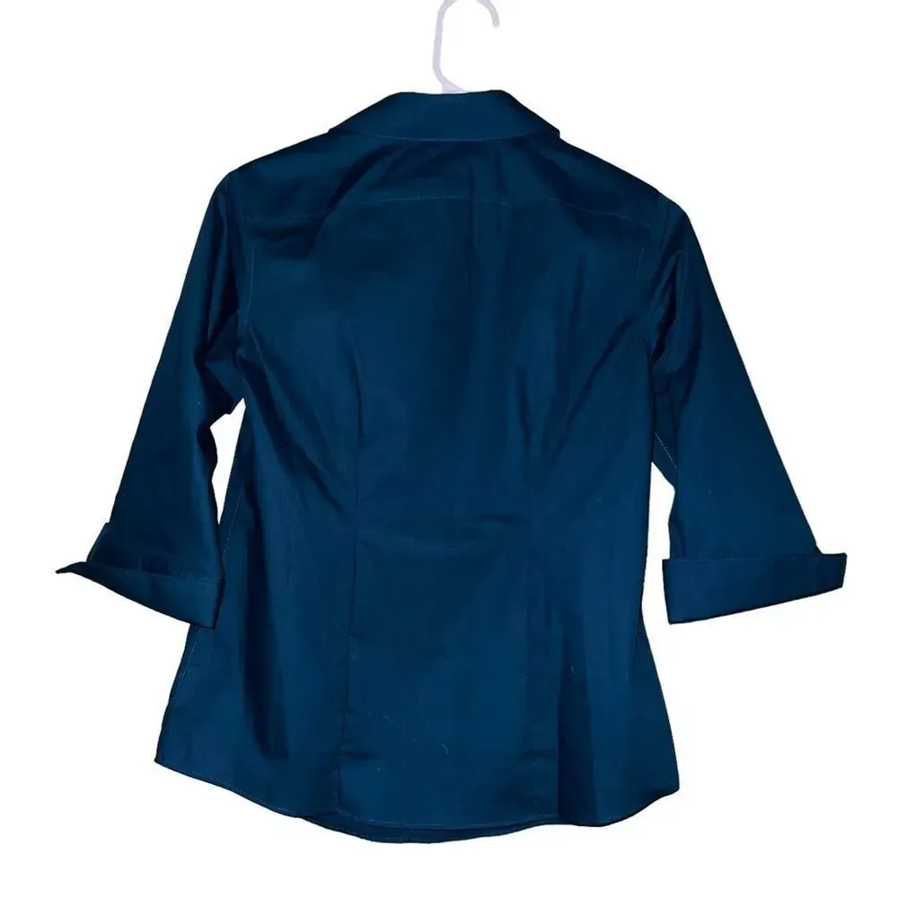 Lands'‎ End Broadcloth Button Front Shirt Size 0 - Image 3