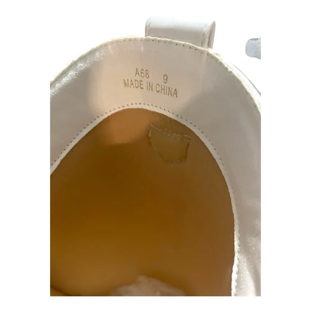 White Knee - Image 6