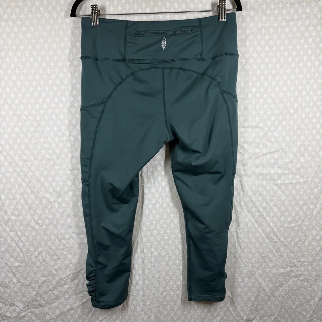 Free People Movement Dark Green Out Of Your League Pocket Crop Leggings - Image 5