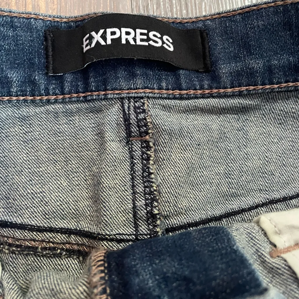 Express Floral Embroidered Denim Mini Skirt Size 2 - Image 5