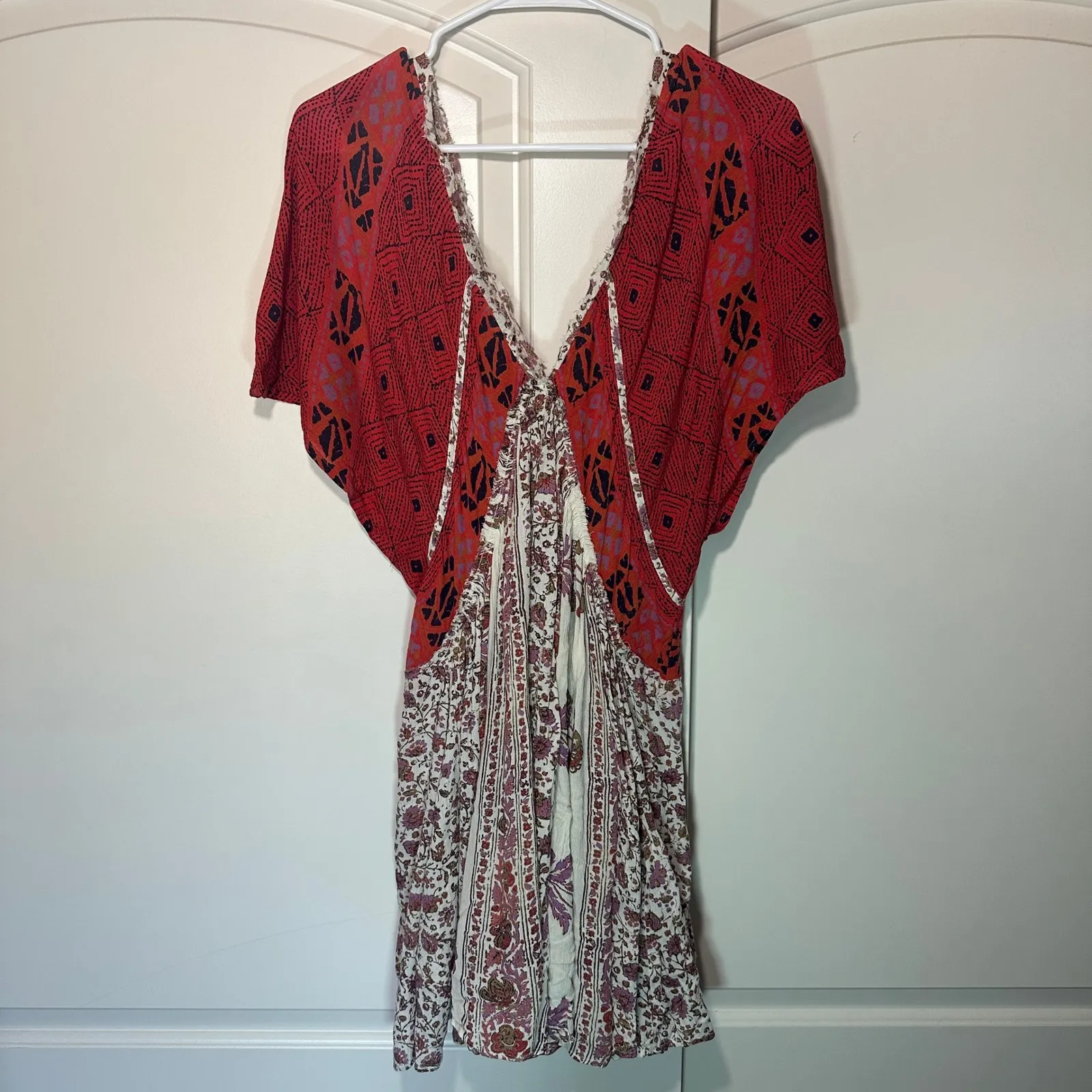 Free People‎  Wild World Flutter Sleeve Mini Dress XS Festival Boho Red Flowy - Image 3