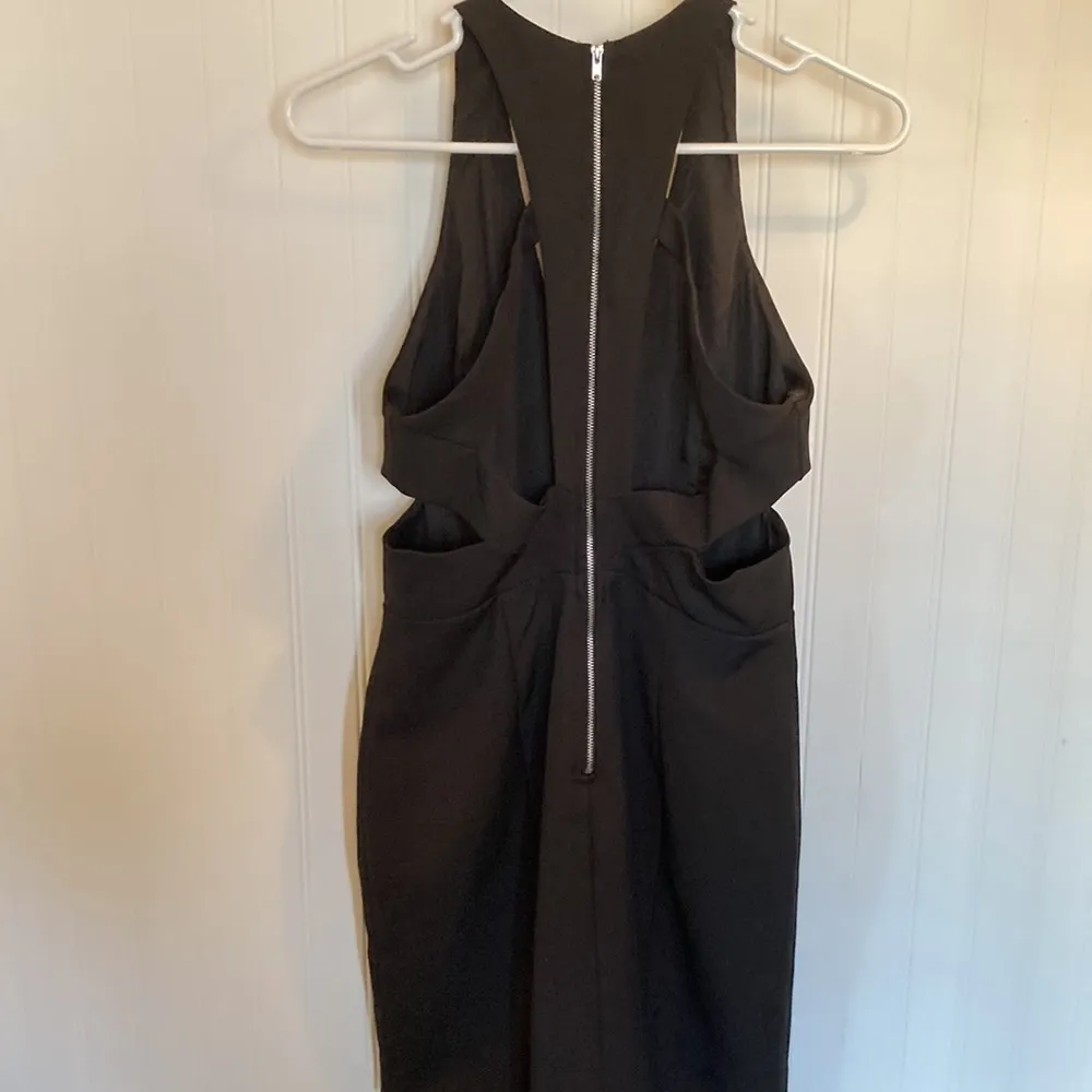 Do+Be black cut out mini dress sz M EUC - Image 4