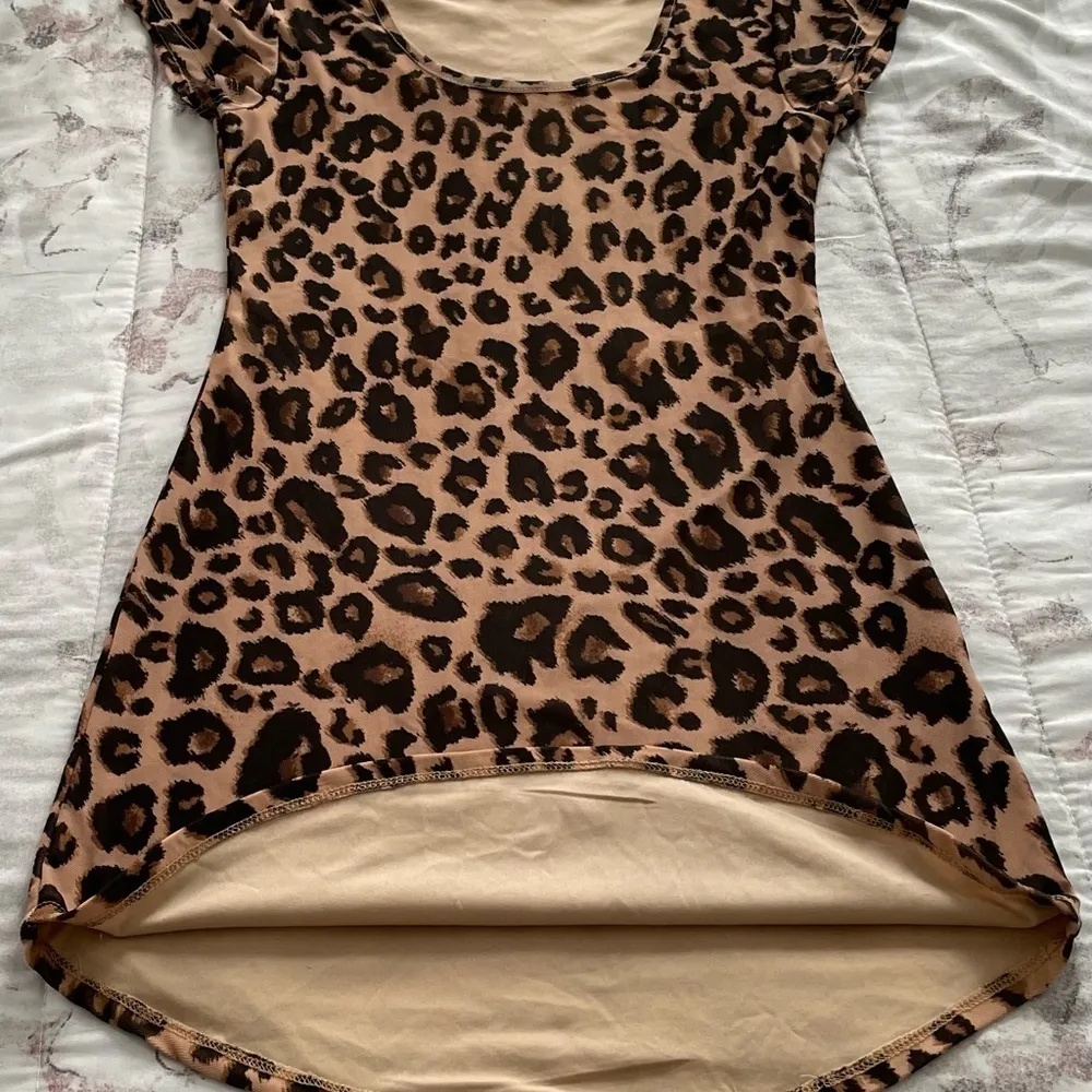 Derek Heart animal print lined round neck mini dress, size M boho Y2K summer - Image 6