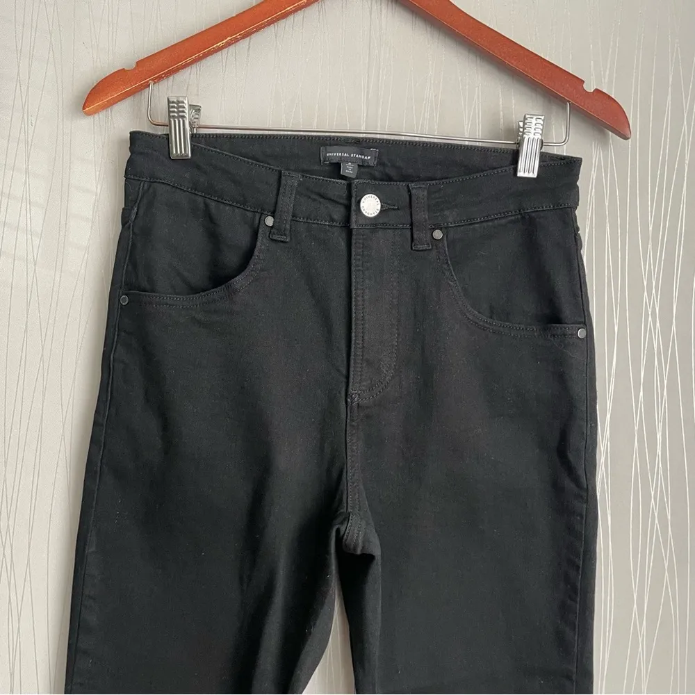 Universal Standard Women’s size 8 Black Stretch Jeans - Image 2