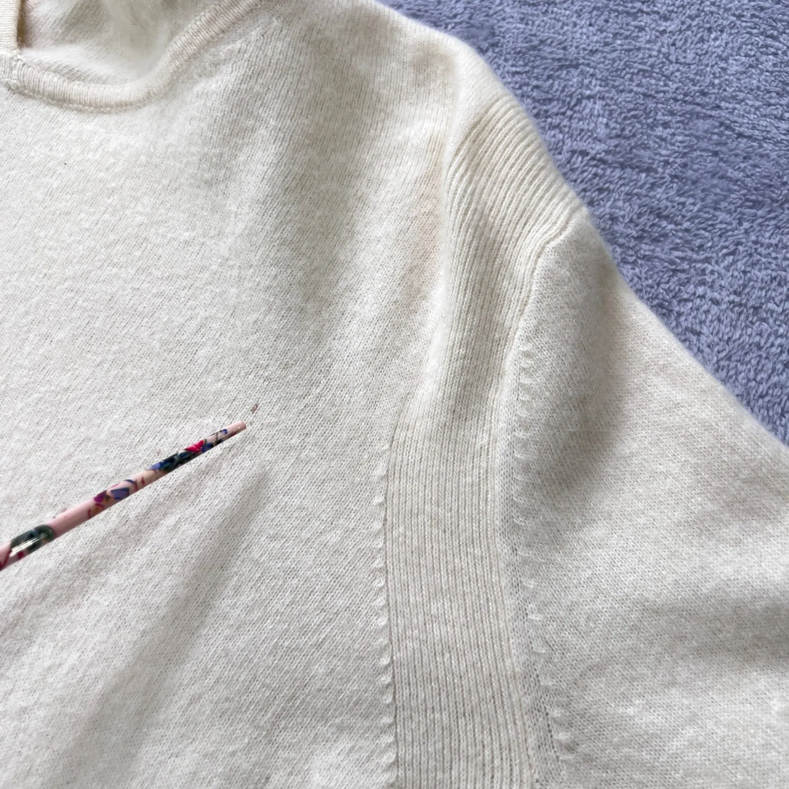 Banana Republic Italian Merino Blend Hoodie Sweater Cream Size‎ M Ribbed Cuffs - Image 6