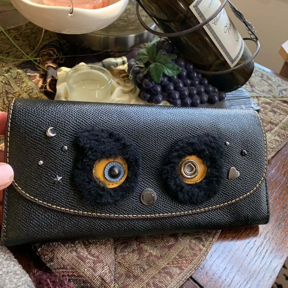 Authentic COACH 1941 Leather envelope snap flap bear wallet - Image 3