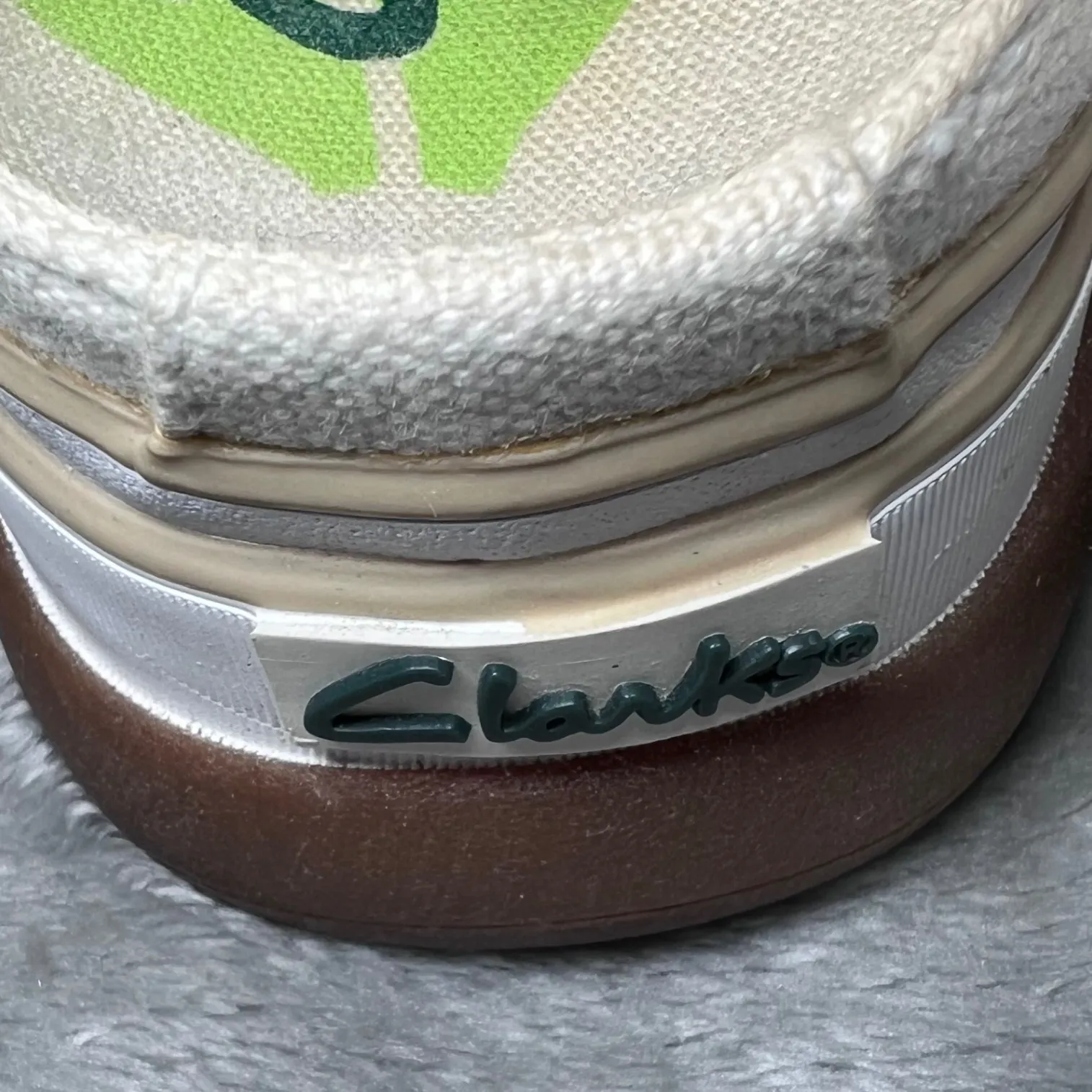 Clarks Canvas Mule Clogs Womens 9M Off White Casual Comfort Slip On Shoes - Image 13