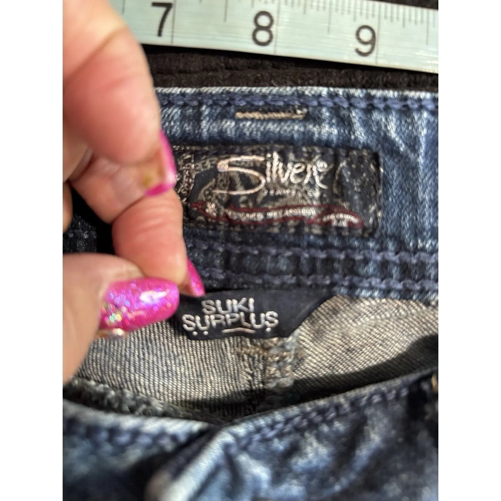 Silver Jeans Suki Surplus Straight Med Wash Low Rise Embroidery Size 31/32 Logo - Image 4