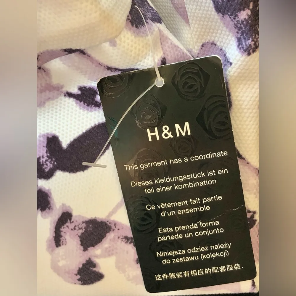 H & M Purple Lavender & White MIDI Skirt💕🌸💕 - Image 4