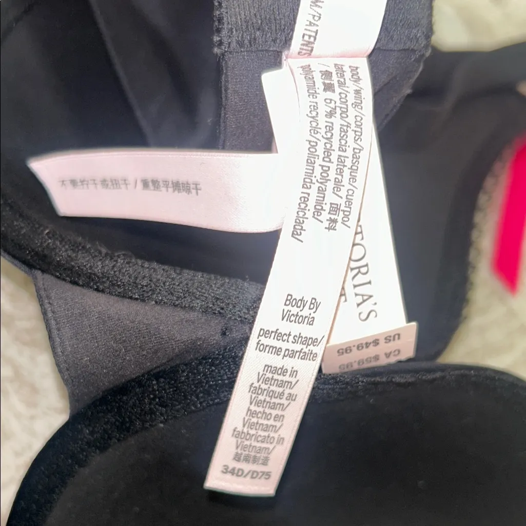 Victoria's Secret Black Bra with Pink Bow - Image 5