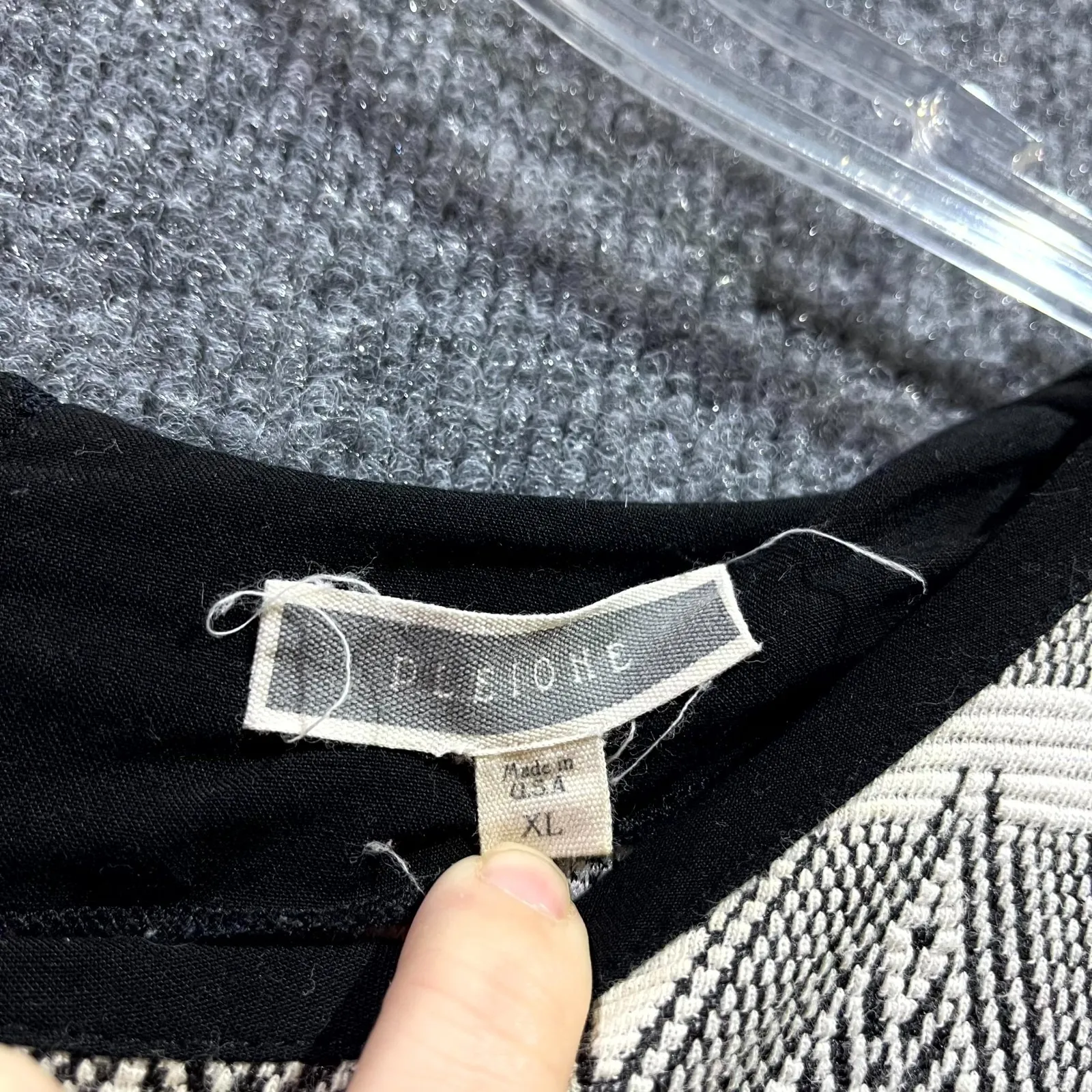 Pleione Tunic Top Womens XL White Black Stretch Geometric Back Zip Everyday Wear - Image 3