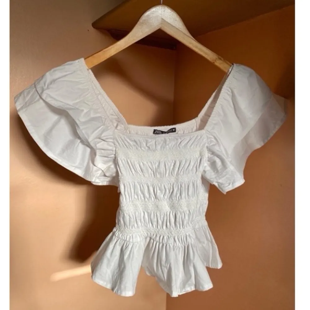 Zara NWT white cotton ruffle sleeve peplum smocked stretchy top - Image 5