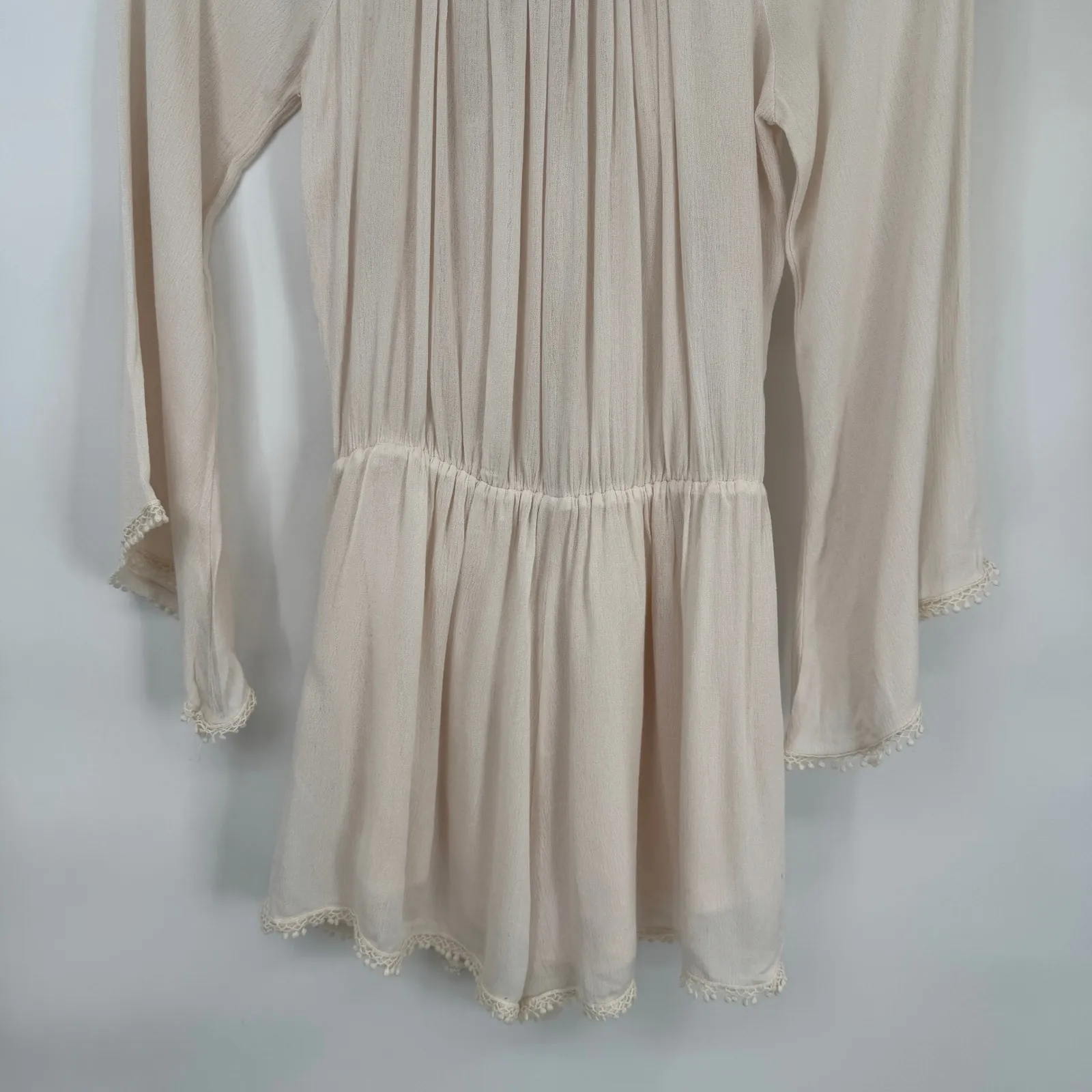Romeo & Juliet Couture Off Shoulder Romper Womens M Cream Boho Cowgirl Pockets - Image 10