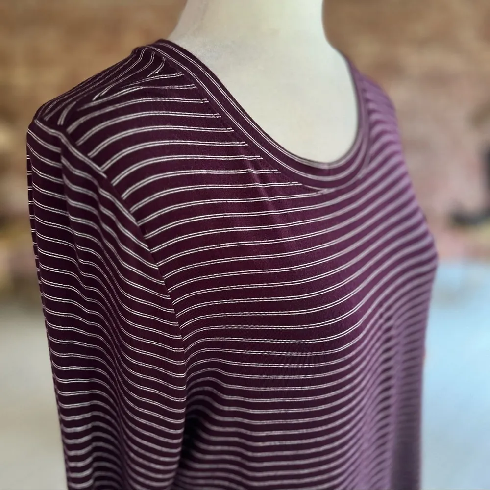 SO Favorite Top Crew Plum Purple Striped Tee Shirt M Long Sleeve Casual Work - Image 12