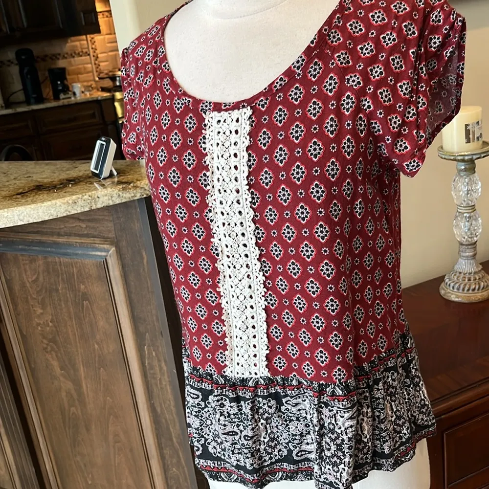 Silky Flowy Crochet Lace Top - Image 13