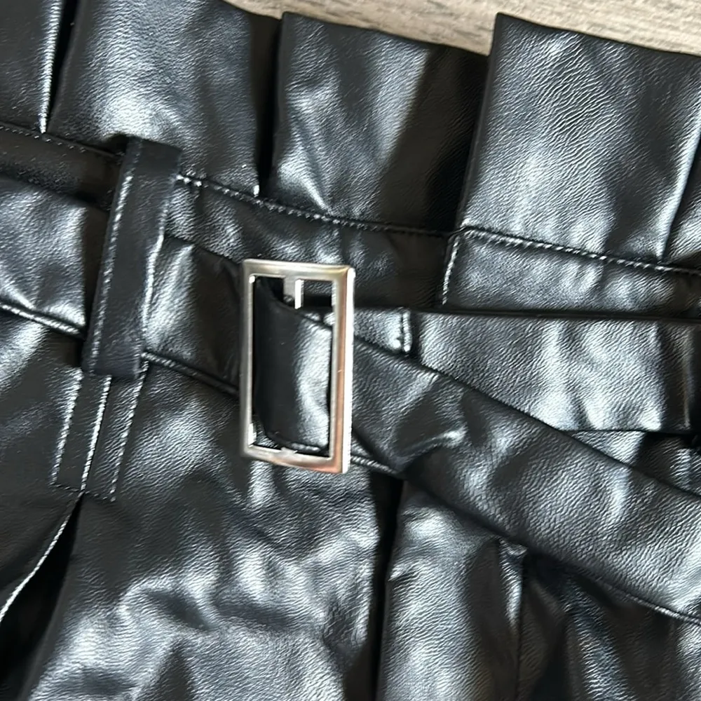 Majorelle faux leather pants - Image 3