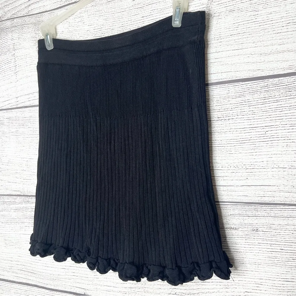 DKNY Black Lettuce Hem Rib Knit Mini Skirt Size Small - Image 4