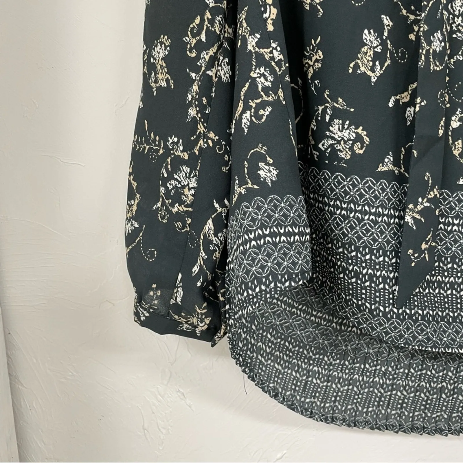 Daniel Rainn DR2 Green Floral Printed Boho Womens Long Sleeve Blouse Tie Neck S - Image 4