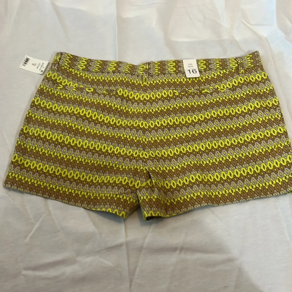 Joe Fresh Geometric Print Women’s Shorts 16 - NWT - Image 3