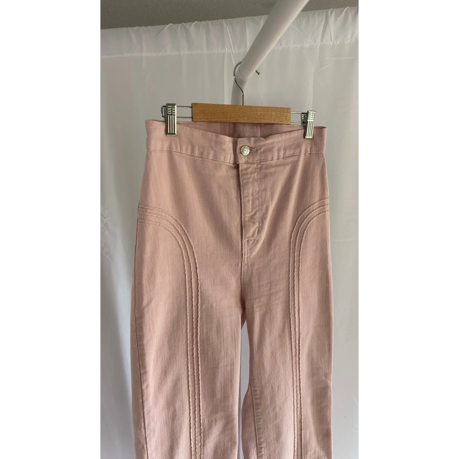 $120 Revice Denim High Rise Flare Jeans Pink Stitch Detail Women's Size 32 - Image 5