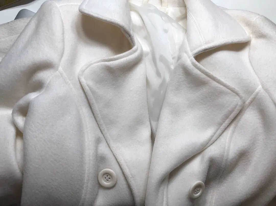 White Jacket  - Image 6