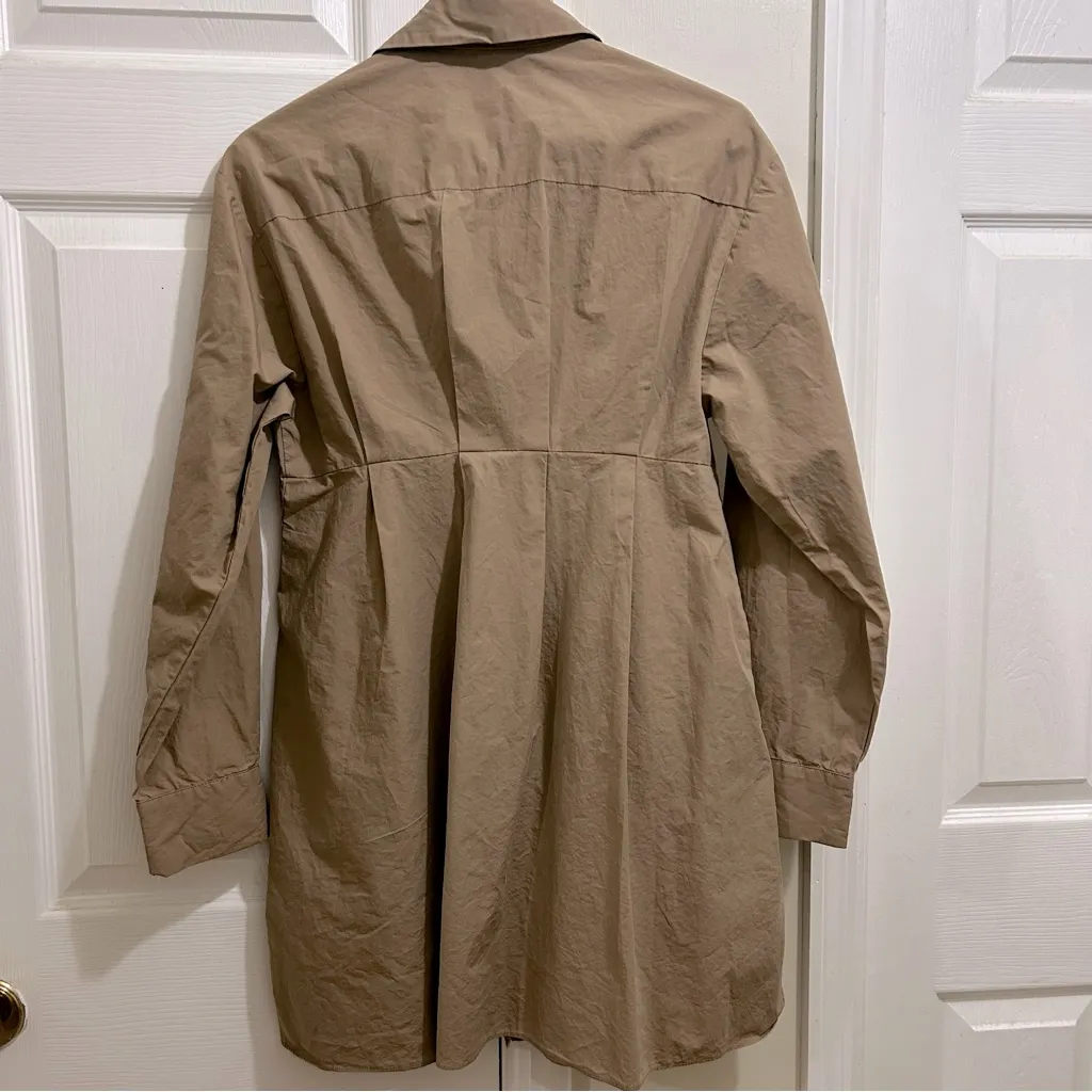 Hausen Women's Cotton Shirt Dress in Light Brown, Size Medium *Missing 1 Button Tan - Image 2