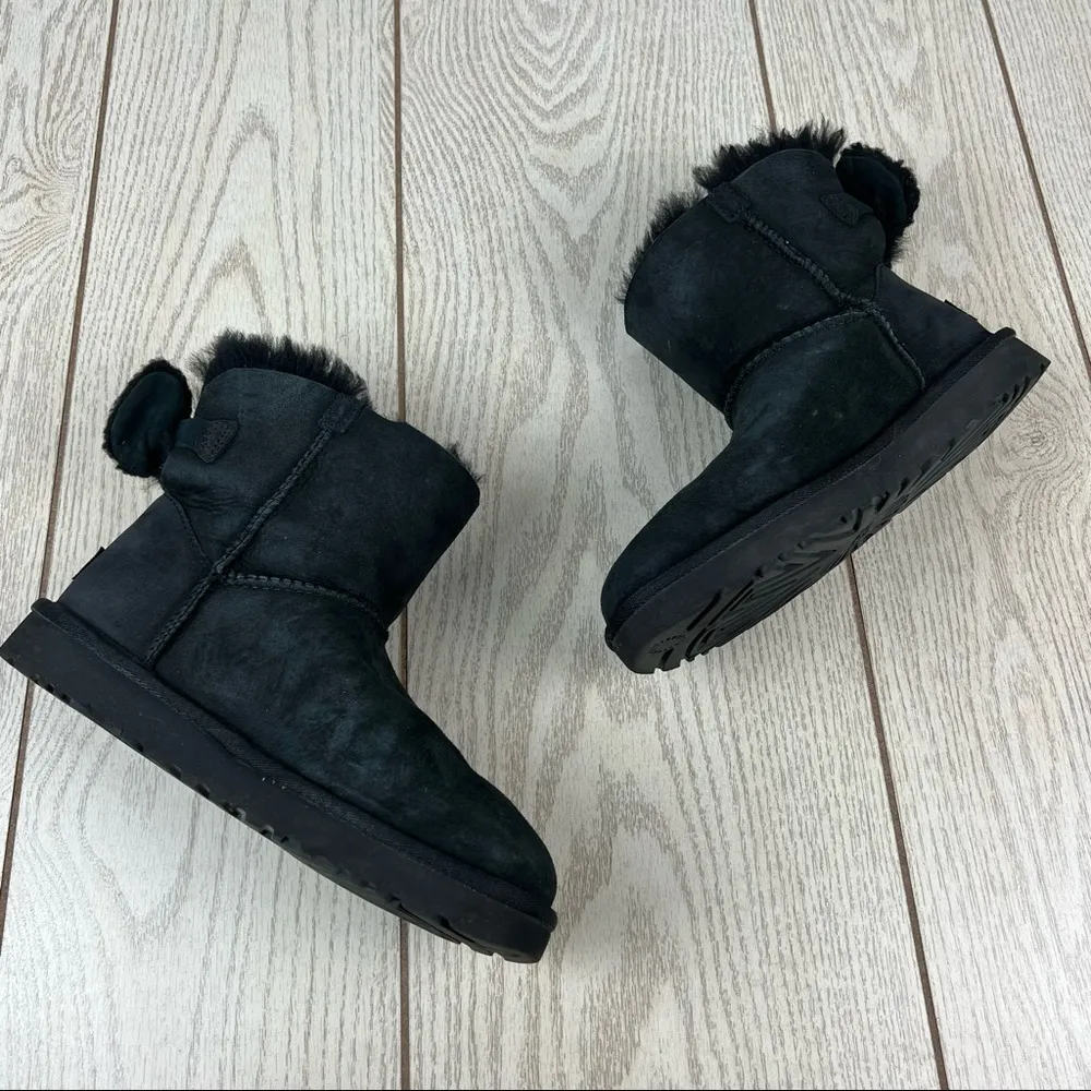 UGG Arielle Sherpa Fleece Bow Booties US7/EUR38 Black $170 Snow Boots - Image 6