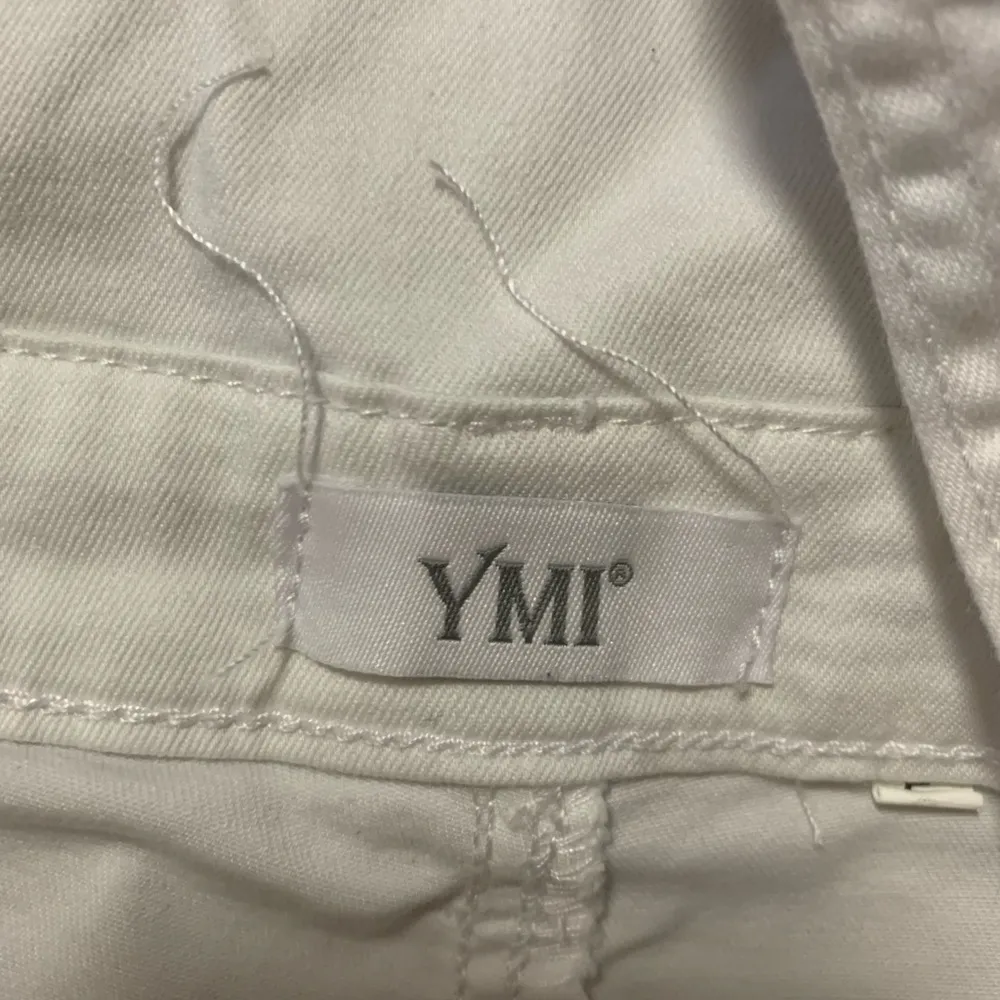 Ymi 🌸(3/$20)  distressed white overall shorts - Image 8