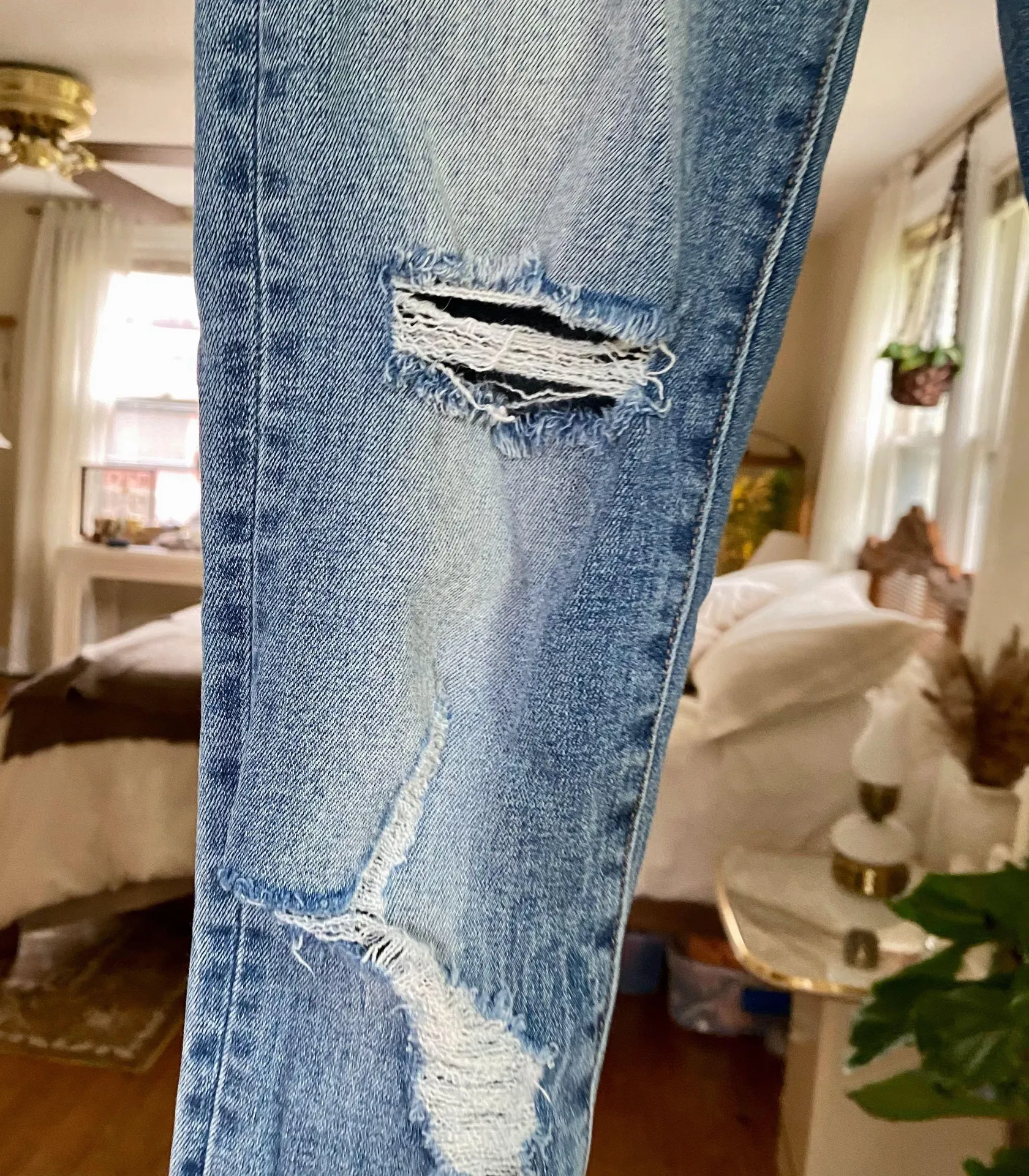 BDG Ripped  Jeans Size 24 - Image 9