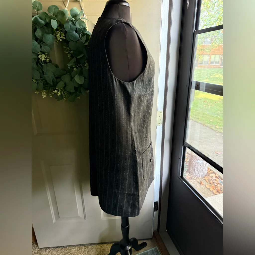Vintage 90s Worthington pinstriped sleeveless button down vest dress, size 12 Black - Image 4