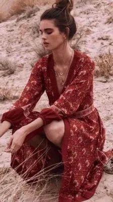 | Jewel Soirée Red Dress - Image 4