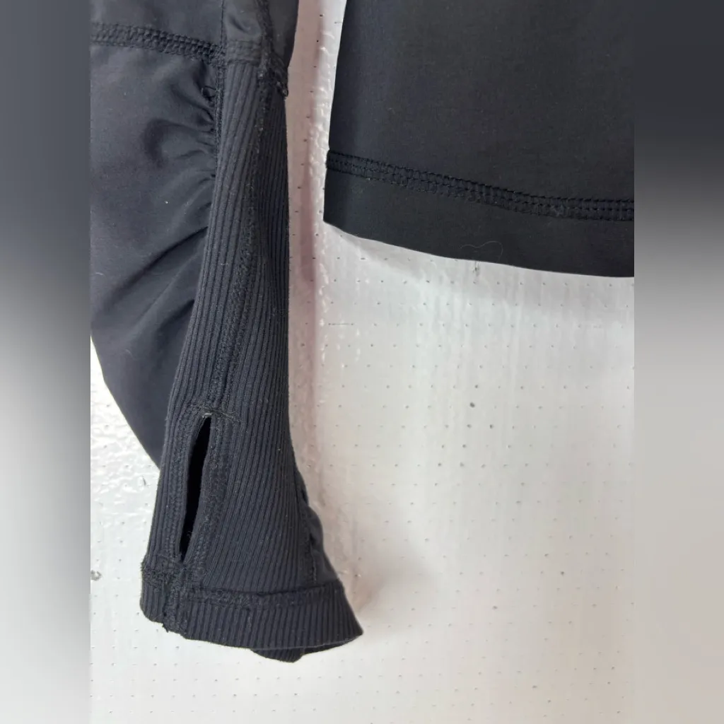 Zella S Running Zip Front Ruched Textured Black Jacket - Image 3