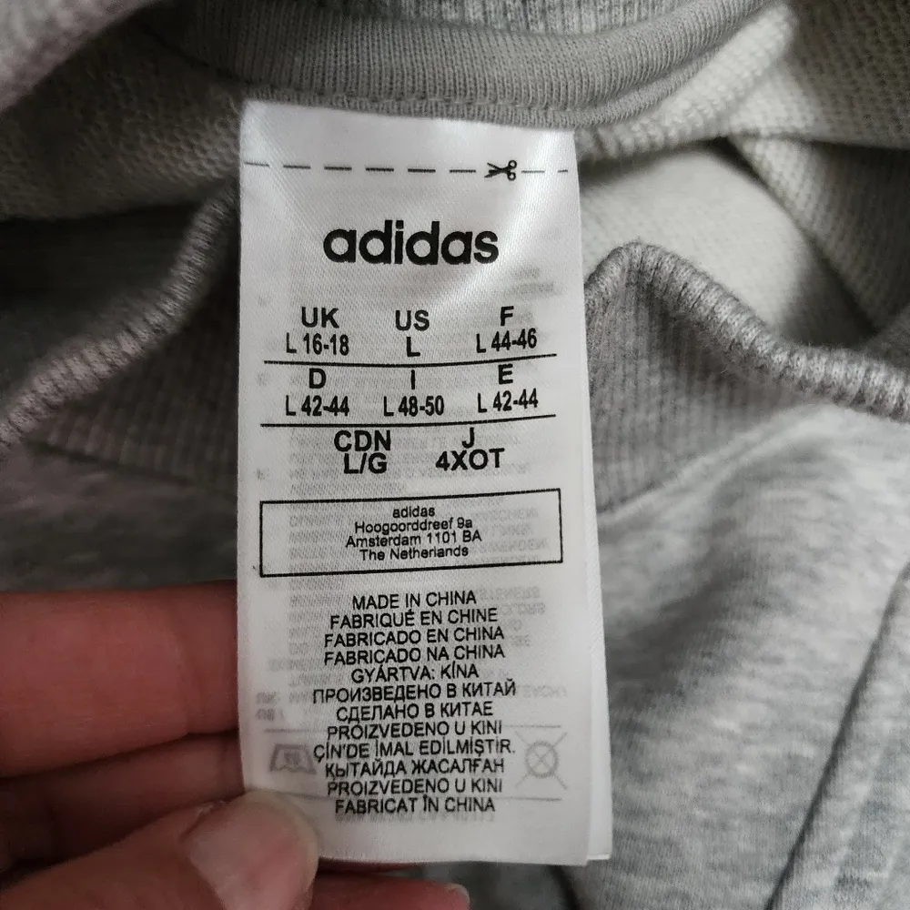 Adidas  gray gradient lavender three stripe quarter-zip crop sweatshirt size large - Image 9