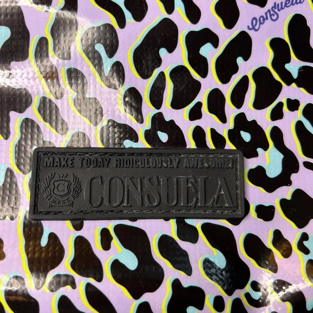 Consuela 💜🐆 Dee Dee Everyday Tote – Purple Leopard - Image 4