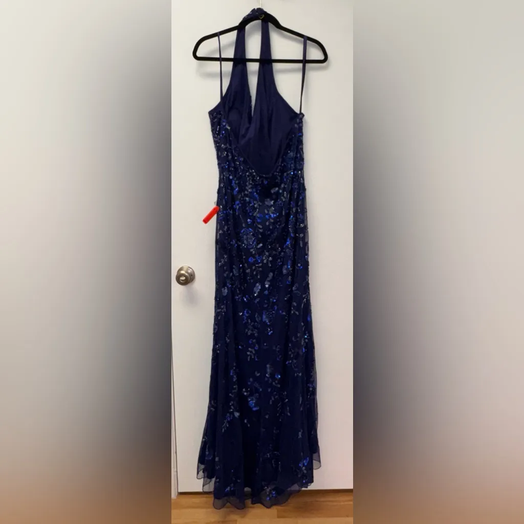 NWOT Mac Duggal navy blue FLORAL EMBELLISHED HALTER GOWN  16 - Image 7