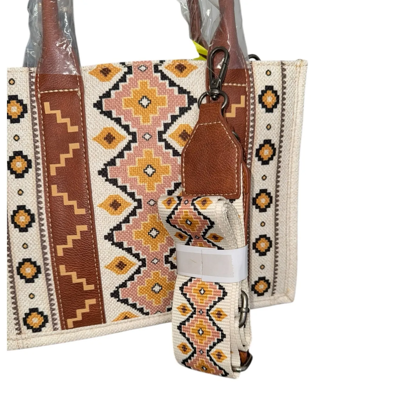 NWT! Wrangler Southwestern Small Canvas Tote/Crossbody in Coffee - Image 9