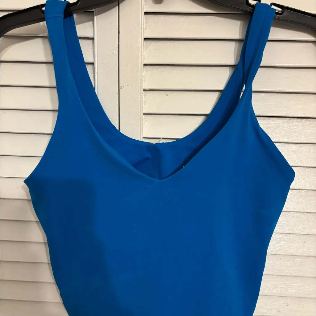Lululemon Align Tank Top poolside size6 - Image 5