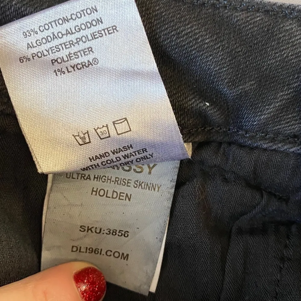 DL1961 Chrissy Ultra High Waist Ankle Skinny Jeans - Image 15